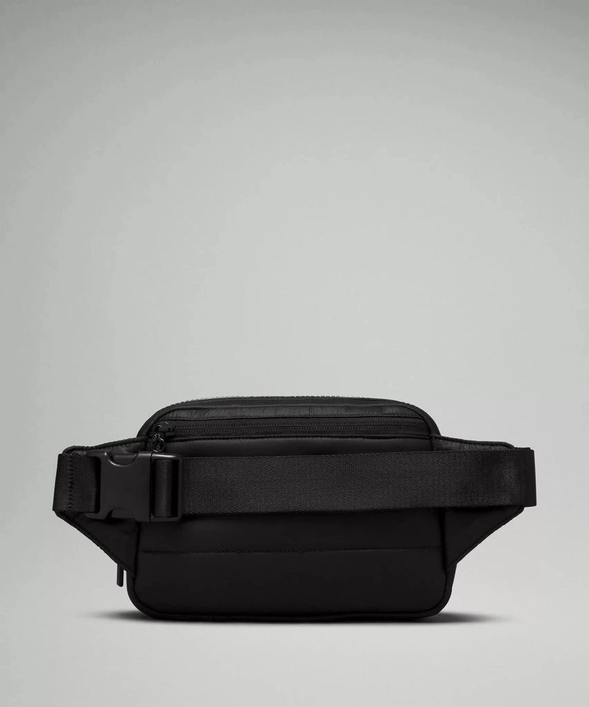 商品Lululemon|Everywhere Belt Bag Large 2L *Wunder Puff,价格¥242,第3张图片详细描述