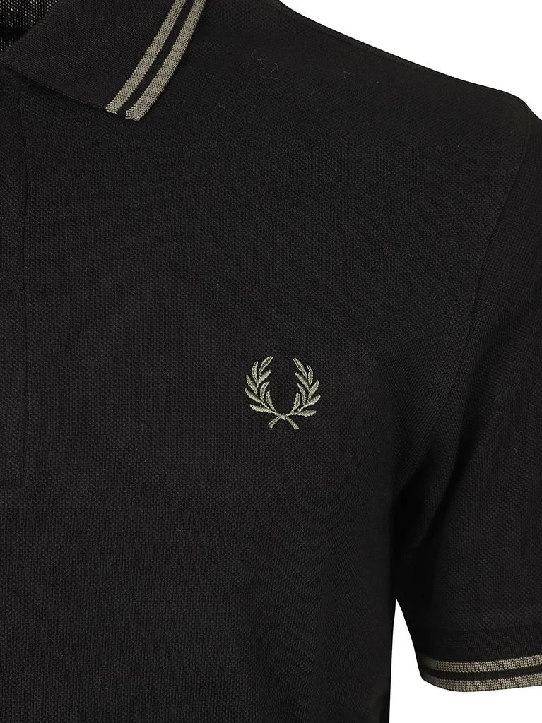 商品Fred Perry|Fred Perry Stripe Detailed Logo Embroidered Polo Shirt,价格¥522,第3张图片详细描述