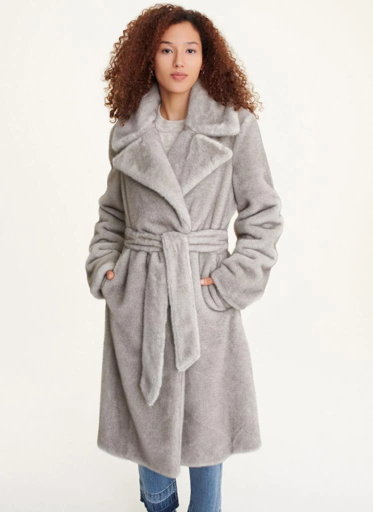 商品DKNY|Faux Mink Longline Coat,价格¥3003,第3张图片详细描述