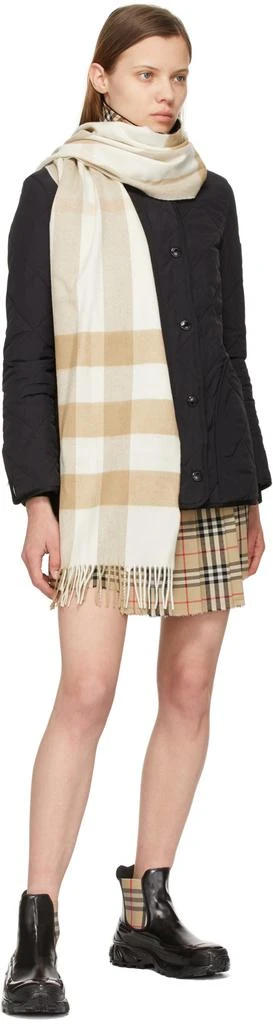 商品Burberry|Beige & Pink Cashmere Mega Check Scarf,价格¥5280,第2张图片详细描述