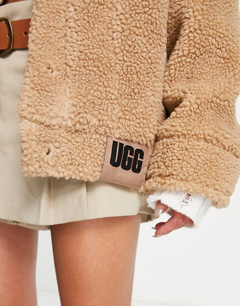 商品UGG|UGG Frankie sherpa trucker jacket in camel,价格¥1359,第3张图片详细描述