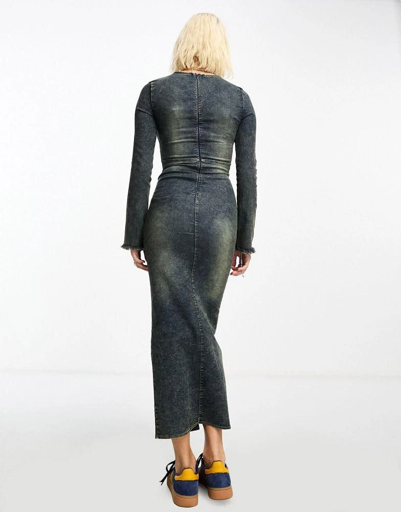 商品Daisy Street|Daisy Street Y2K seam detail maxi dress in washed denim,价格¥443,第3张图片详细描述