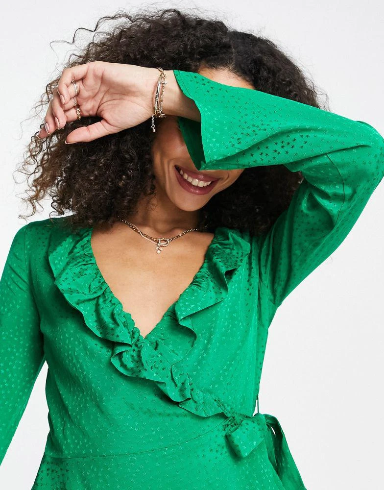 商品Topshop|Topshop jacquard wrap tea top in green,价格¥159,第2张图片详细描述