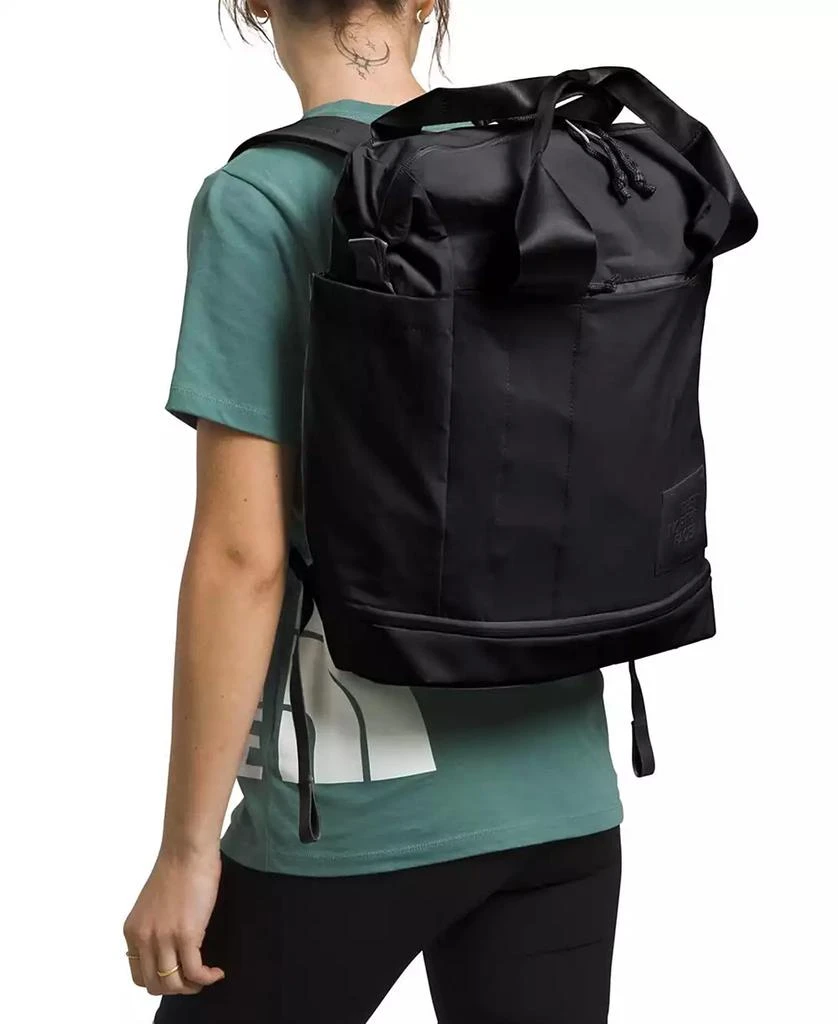 商品The North Face|Women's Never Stop Utility Backpack,价格¥1062,第4张图片详细描述