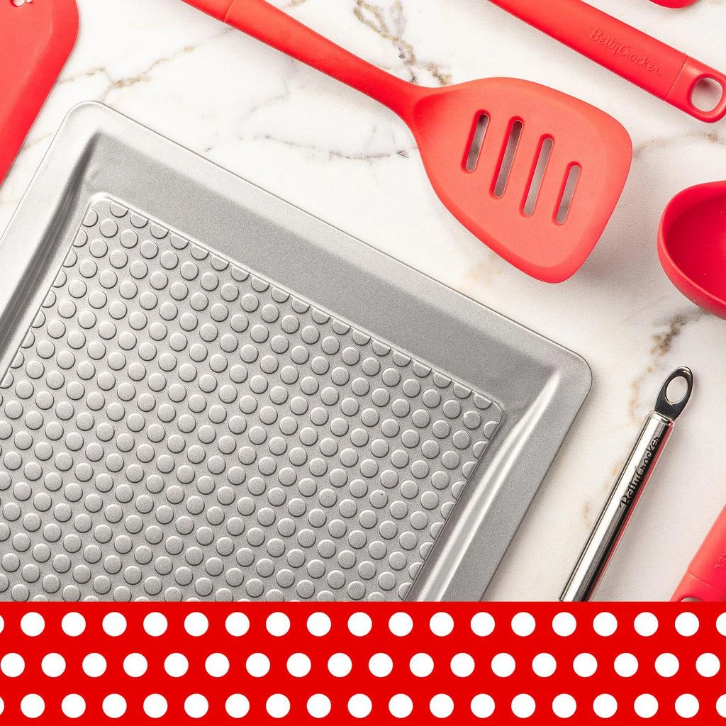 商品Betty Crocker|Carbon Steel Easy Slide 18.5 x 11.5 x 1 Inch Baking Sheet,价格¥142,第5张图片详细描述