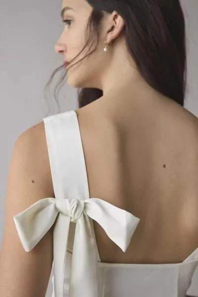 商品Urban Outfitters|UO Bri Double Bow Satin Mini Dress,价格¥298,第2张图片详细描述