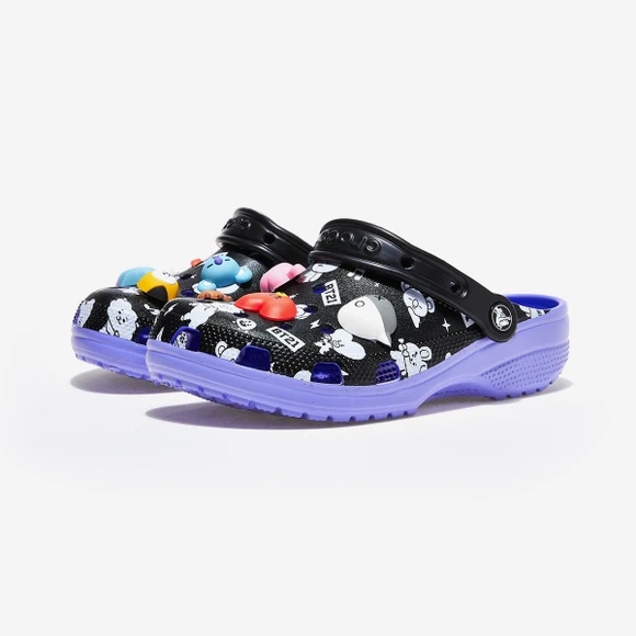 商品Crocs|【Brilliant|包邮包税】卡骆驰 CLASSIC LINE FRIENDS BT21 CLOG  凉鞋 沙滩鞋  CRS207967 BLACK/MULTI,价格¥334,第1张图片
