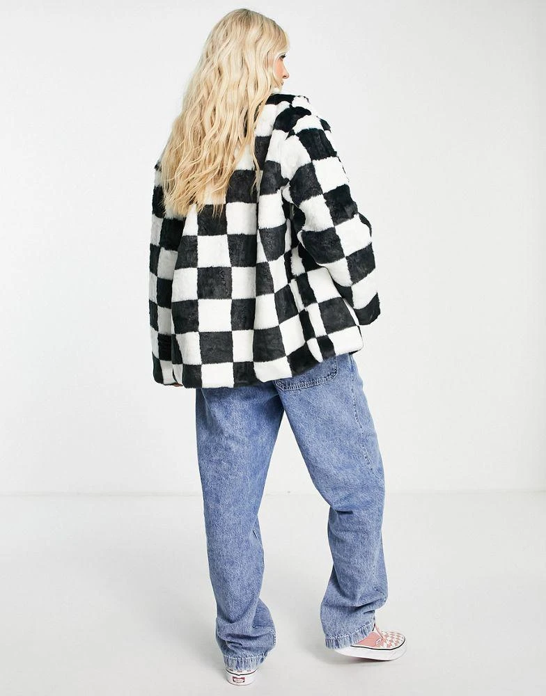 商品Vans|Vans Natalie checkerboard jacket in white/black,价格¥1537,第3张图片详细描述