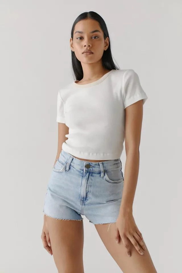 商品Urban Outfitters|BDG High-Waisted Denim Short — Light Wash,价格¥38,第1张图片