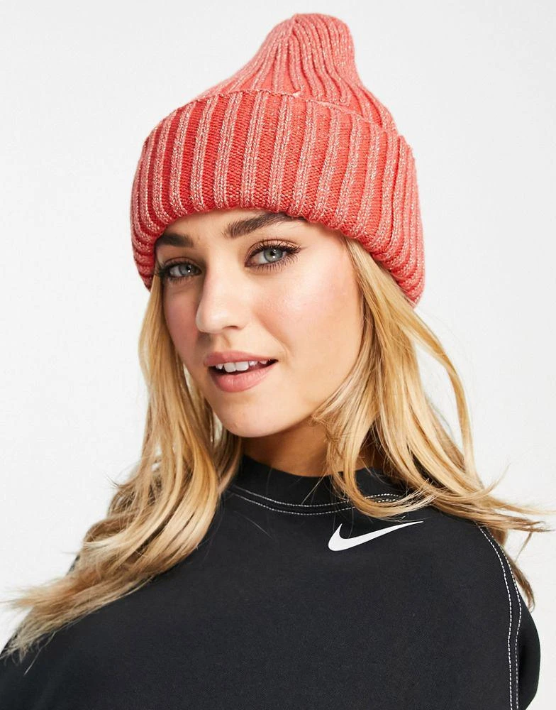 商品NIKE|Nike beanie in lobster pink,价格¥133,第4张图片详细描述