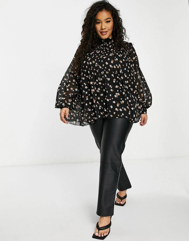 商品ASOS|ASOS DESIGN Curve long sleeve pleated trapeze top in floral print,价格¥202,第3张图片详细描述