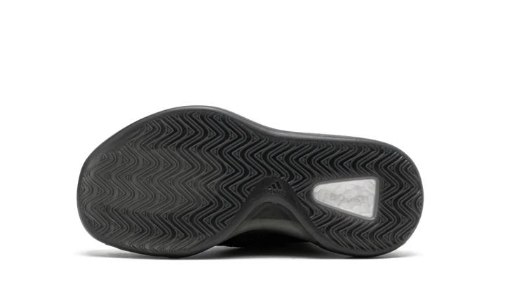 Adidas Yeezy QNTM Kids 商品