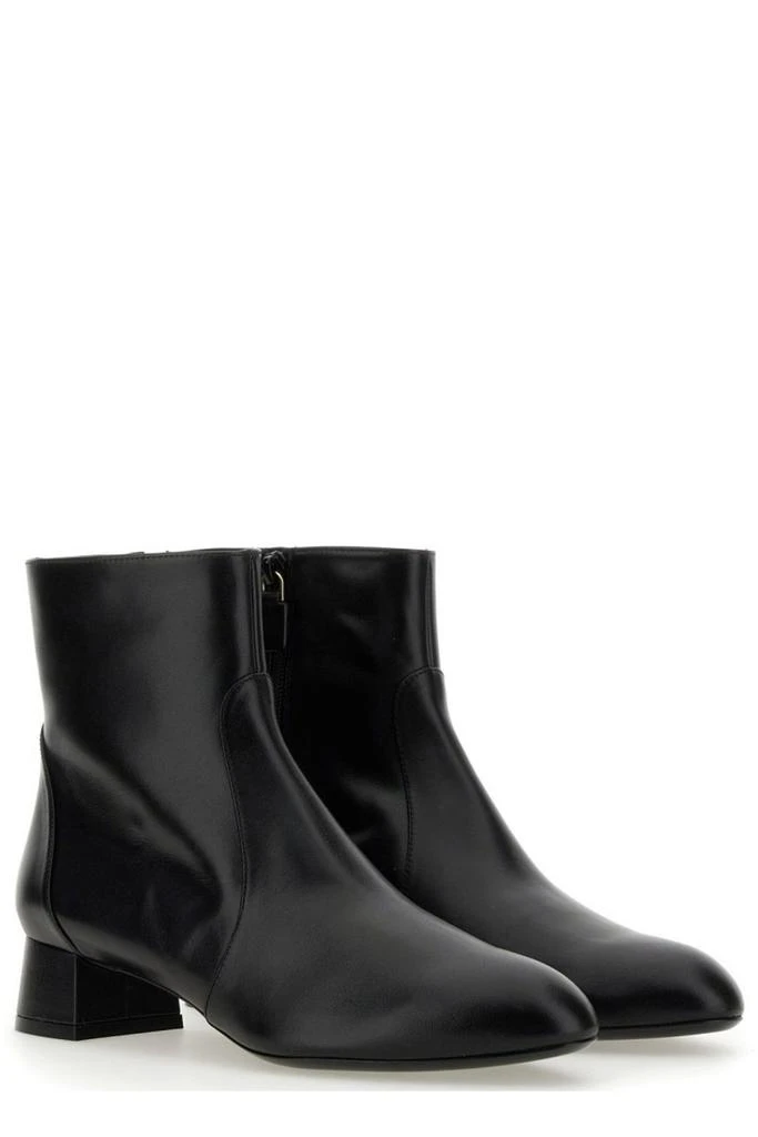 商品Stuart Weitzman|Stuart Weitzman Vivienne Heeled Ankle Boots,价格¥3053,第2张图片详细描述