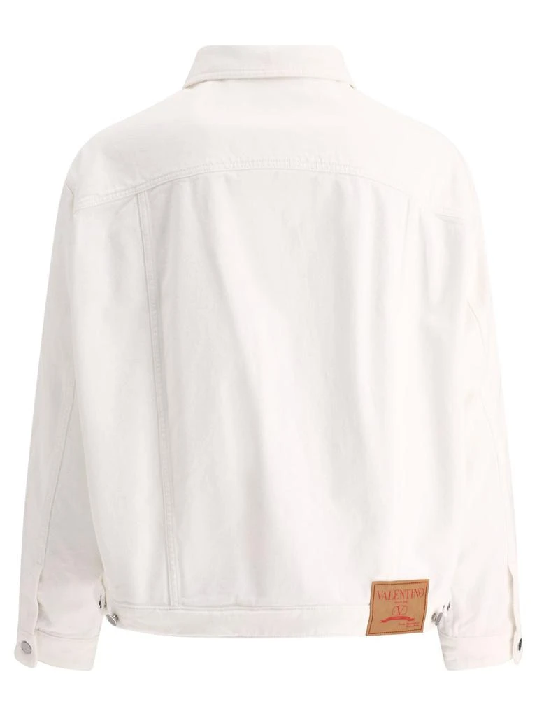 商品Valentino|Denim Jacket With Rubberised V Detail Jackets White,价格¥5515,第2张图片详细描述