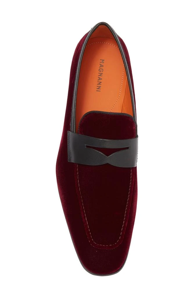 商品Magnanni|Vale Velvet Penny Loafer,价格¥999,第4张图片详细描述