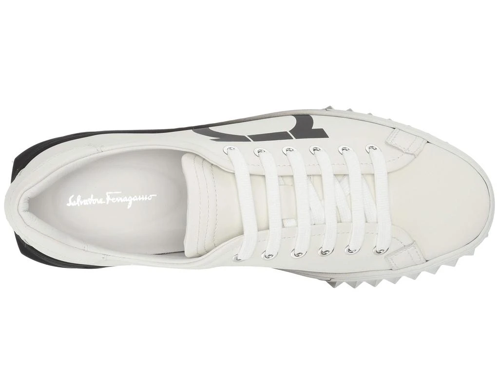 商品Salvatore Ferragamo|Cube 8 Logo Low Top Sneaker,价格¥3593,第2张图片详细描述