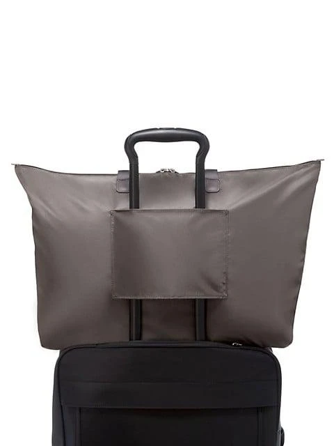 商品Tumi|Just In Case Tote Bag,价格¥596,第3张图片详细描述