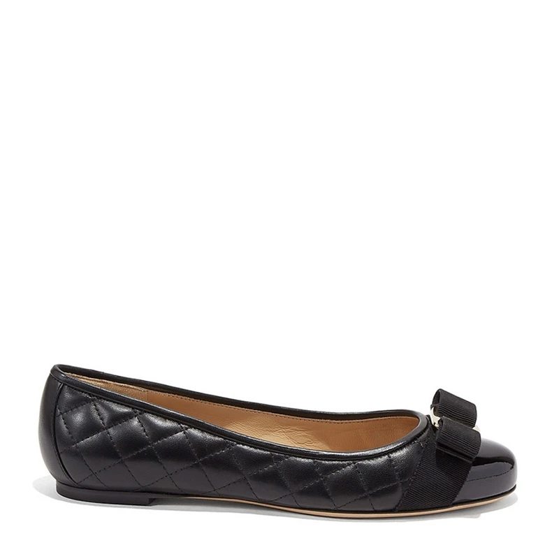 商品Salvatore Ferragamo|Salvatore Ferragamo 菲拉格慕 女士黑色牛皮平底鞋 12-655-0672100,价格¥3659,第1张图片