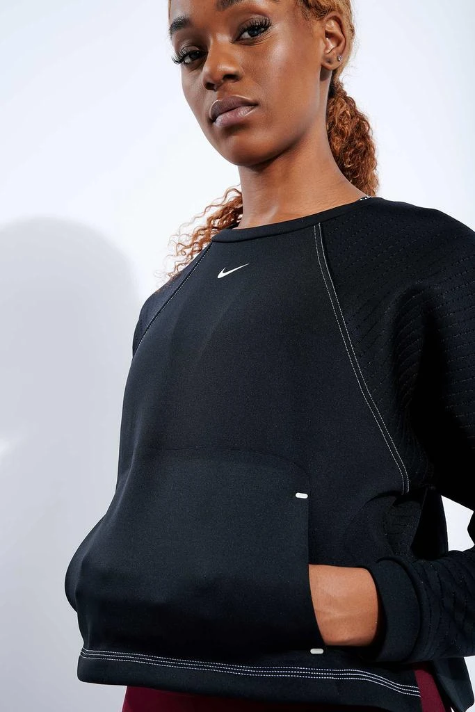 商品NIKE|Pro Luxe Crew - Black/Metallic Silver,价格¥406,第4张图片详细描述