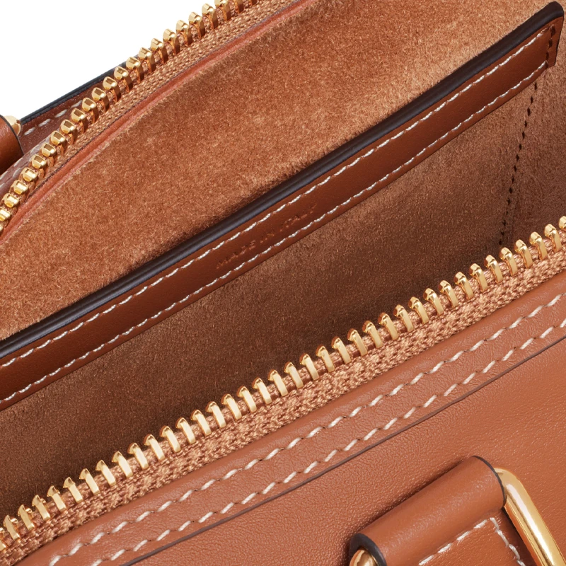 商品[国内直发] Celine|赛琳 Triomphe 凯旋门标志可拆卸可调节肩带 光滑牛皮革 �波士顿包单肩斜挎手提包 小号 女款 黄褐色,价格¥14513,第6张图片详细描述