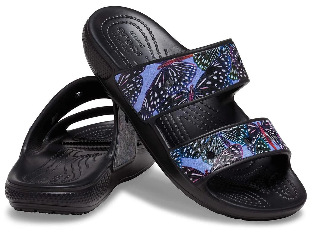 商品Crocs|Classic Sandal - Seasonal Graphics,价格¥309,第1张图片