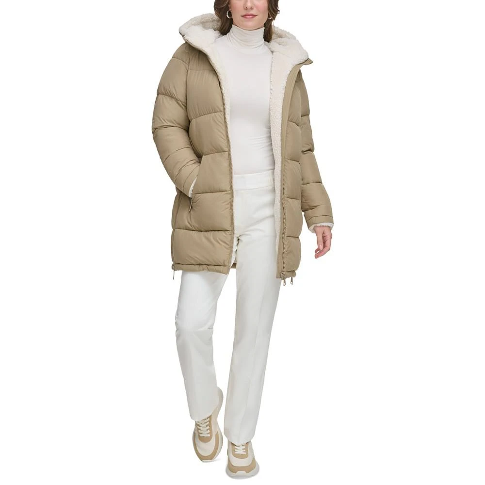 Women's Faux-Fur-Lined Hooded Puffer Coat 商品