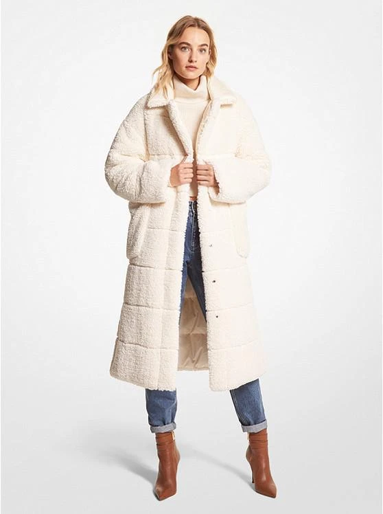 商品Michael Kors|Quilted Ciré and Faux Shearling Reversible Puffer Coat,价格¥2360,第3张图片详细描述