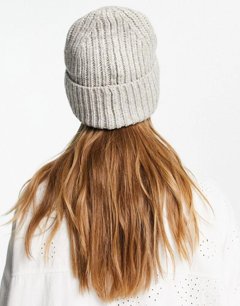商品UGG|UGG rib knit beanie in grey,价格¥220,第4张图片详细描述