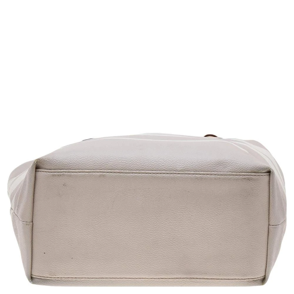 Kate Spade Grey/White PVC and Leather Striped Tote 商品