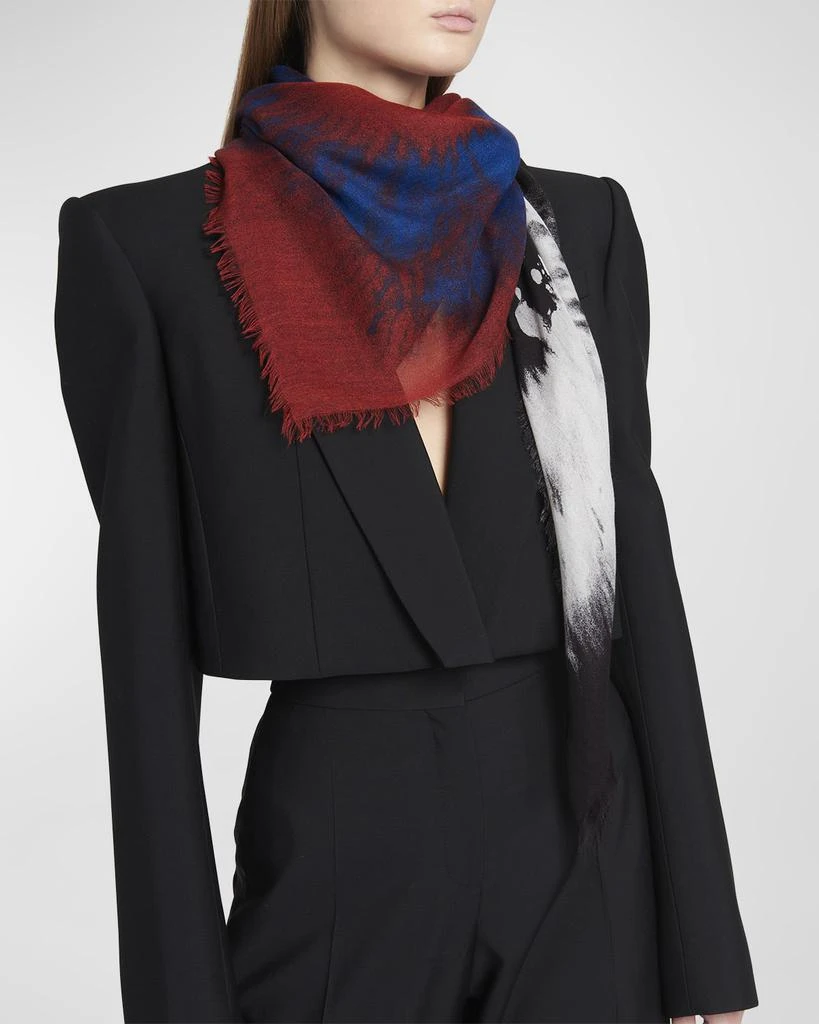 商品Alexander McQueen|Quad Iris Cashmere-Silk Shawl,价格¥3402,第3张图片详细描述
