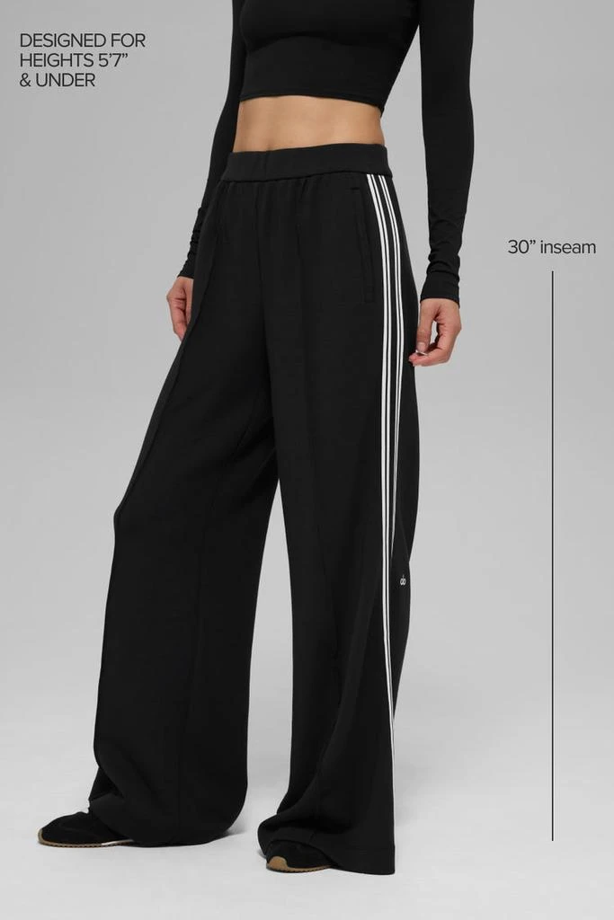 商品Alo|Track Star Wide Leg Pant (Regular) - Black,价格¥1125,第2张图片详细描述