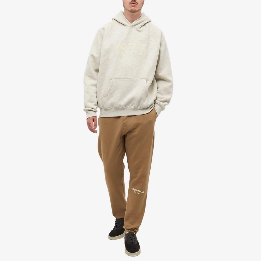 商品Essentials|Fear of God ESSENTIALS Logo Sweat Pant - Oak,价格¥800,第4张图片详细描述