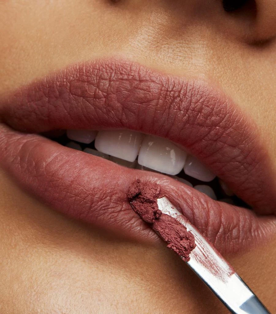 商品MAC|Powder Kiss Lipstick,价格¥213,第4张图片详细描述