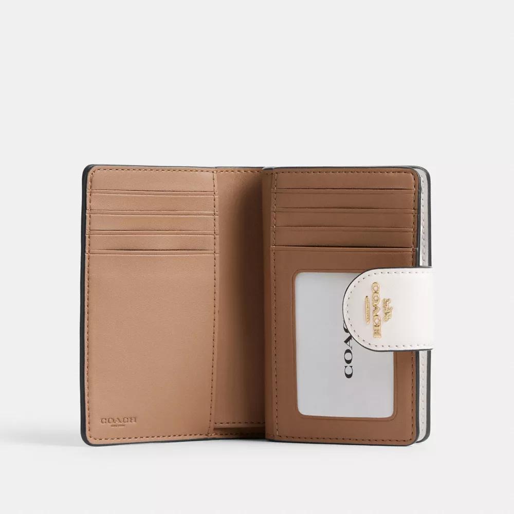 Coach Medium Corner Zip Wallet In Signature Canvas - Wallets