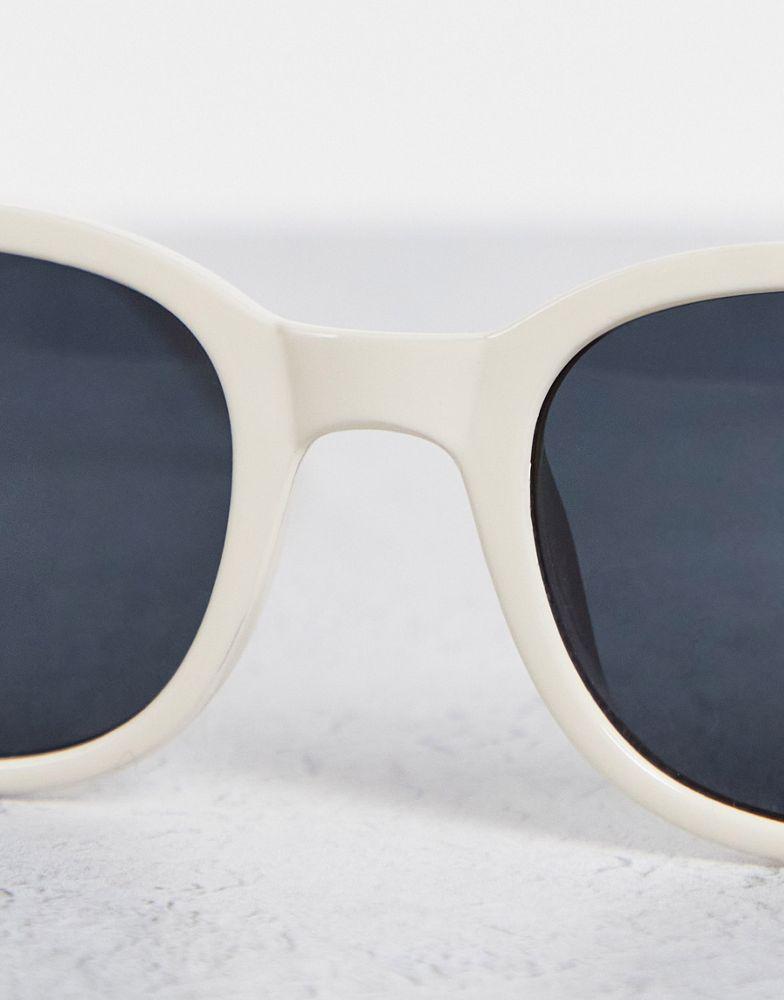 ASOS DESIGN round sunglasses with smoke lens in ecru - BEIGE商品第2张图片规格展示