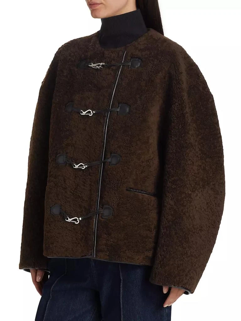 商品Totême|Dyed Shearling & Clasp-Front Jacket,价格¥19560,第4张图片详细描述