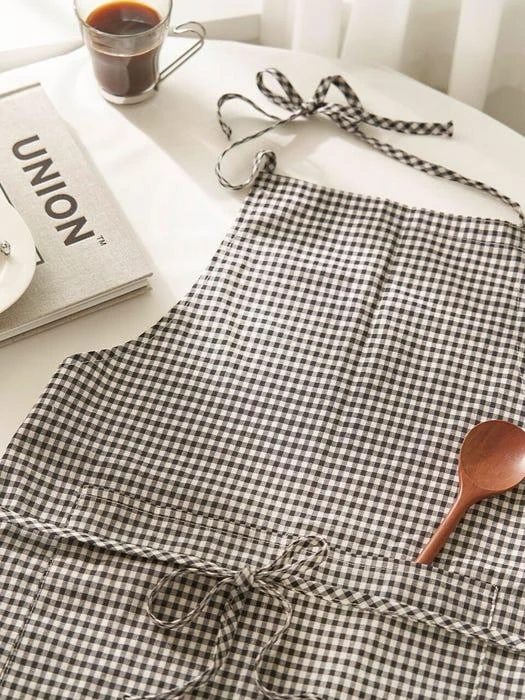 商品DECOVIEW|CoCo_Black Checkered Apron,价格¥620,第2张图片详细描述