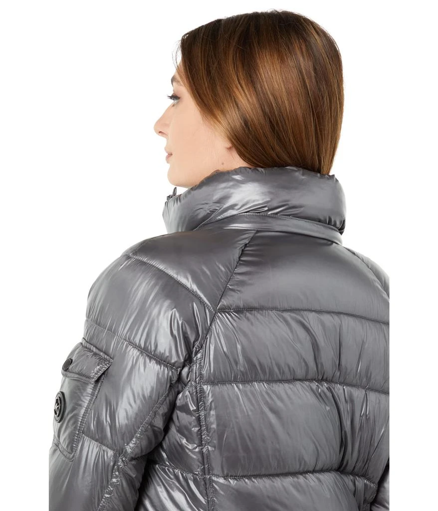 商品Michael Kors|Short Puffer with Faux Fur Trim Hood Jacket M425739QZ,价格¥1261-¥1659,第3张图片详细描述