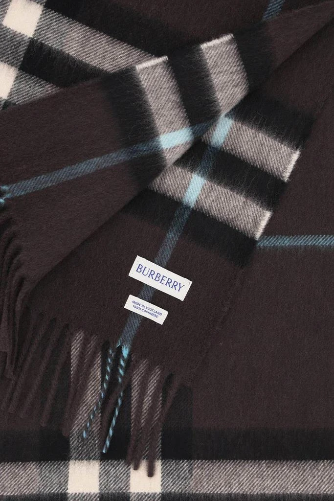 商品Burberry|Check scarf in cashmere,价格¥2478,第3张图片详细描述