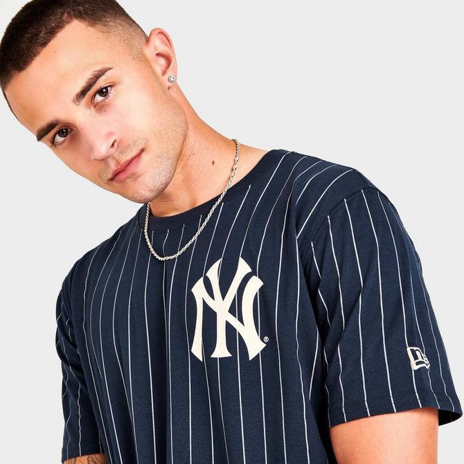 Men's New Era MLB New York Yankees City Arch T-Shirt商品第4张图片规格展示