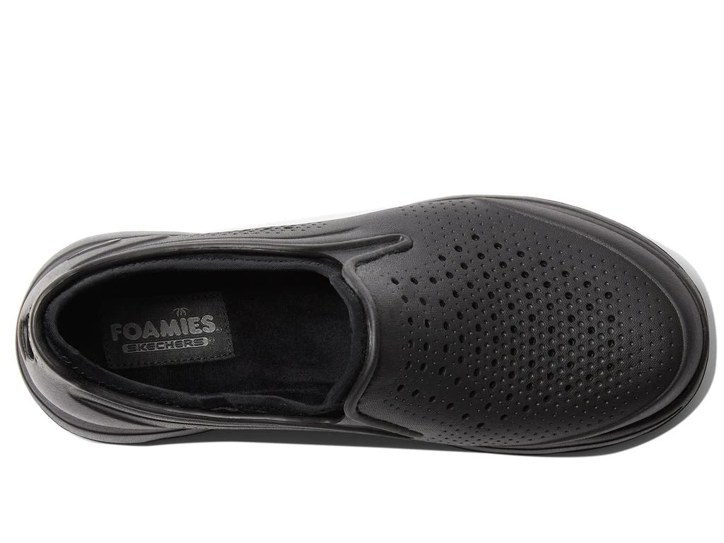 商品SKECHERS|Foamies GOwalk 5 Slip-On w/ Chenille,价格¥404,第2张图片详细描述