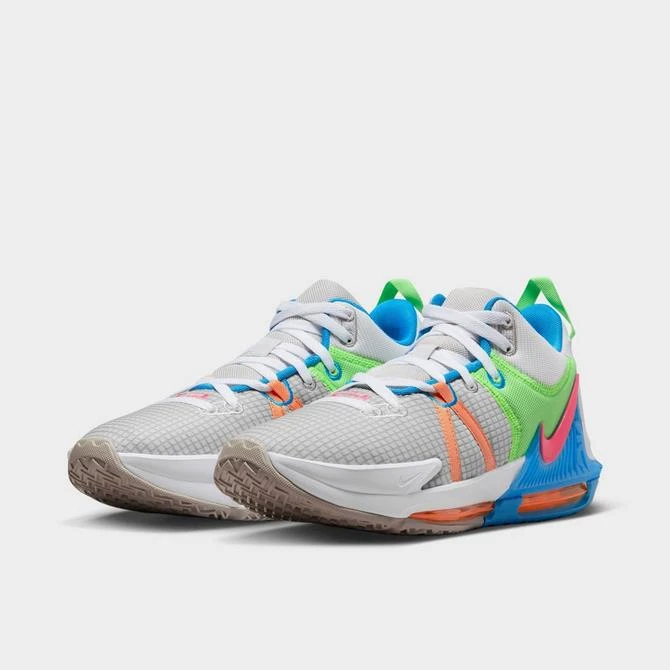 商品NIKE|Nike LeBron Witness 7 Basketball Shoes,价格¥788,第2张图片详细描述