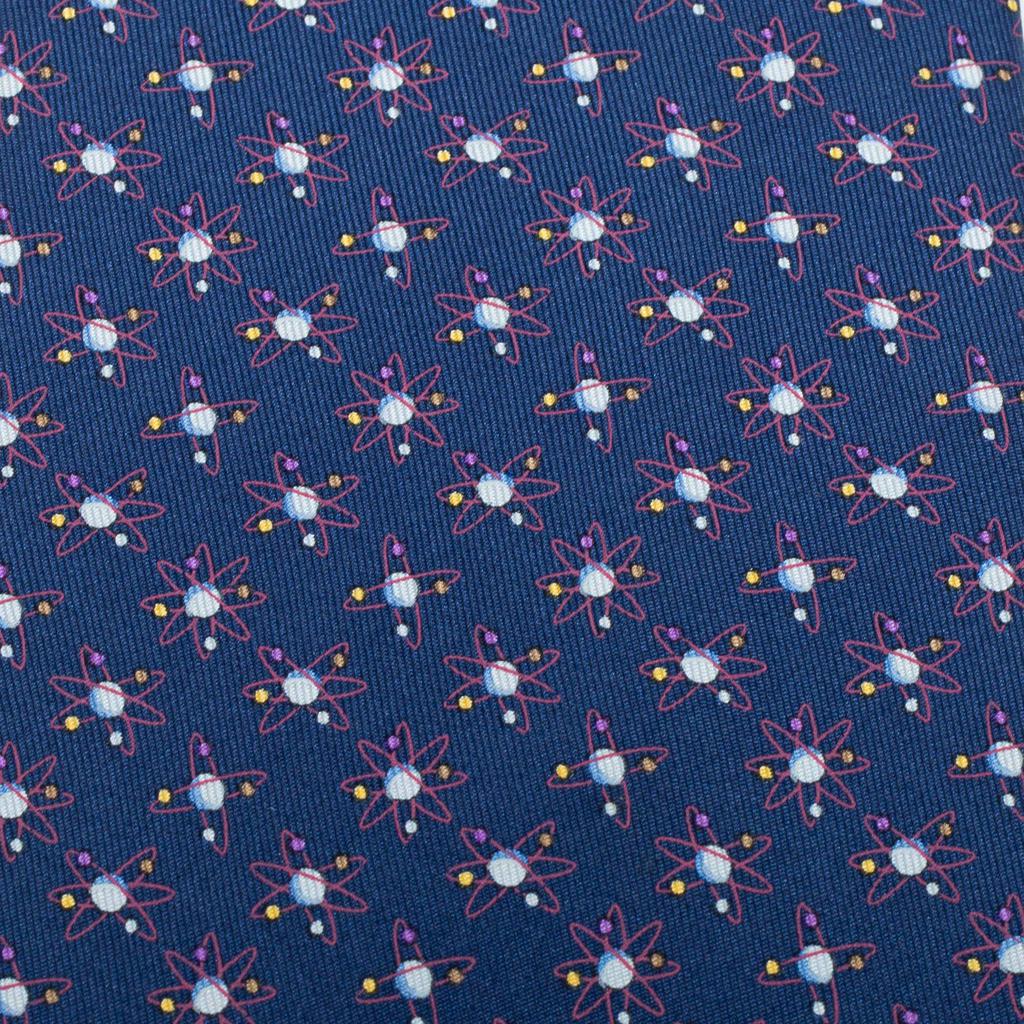 Salvatore Ferragamo Blue Planet Printed Silk Tie商品第2张图片规格展示