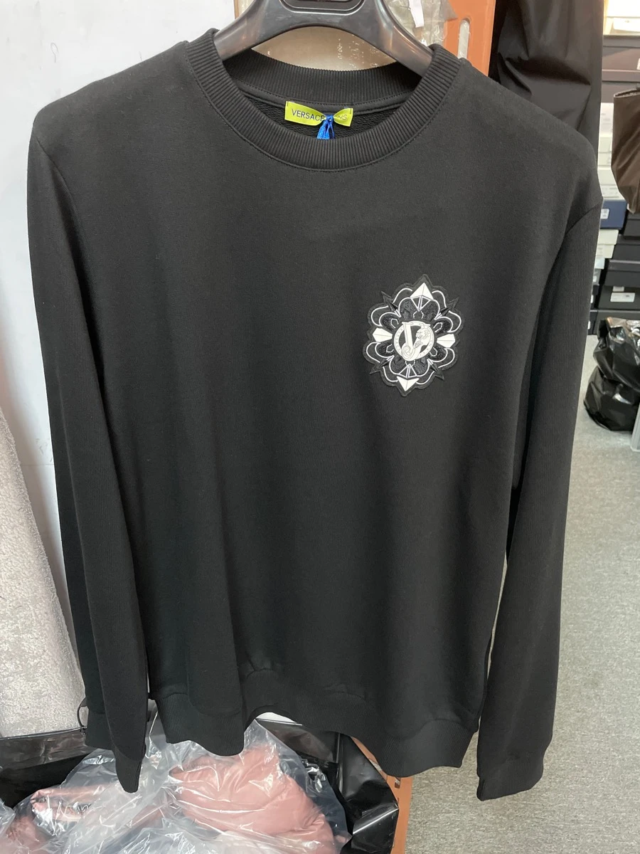 商品Versace|VERSACE JEANS 男士黑色棉质徽标刺绣圆领卫衣 B7GSA7FQ-36604-899,价格¥706,第1张图片