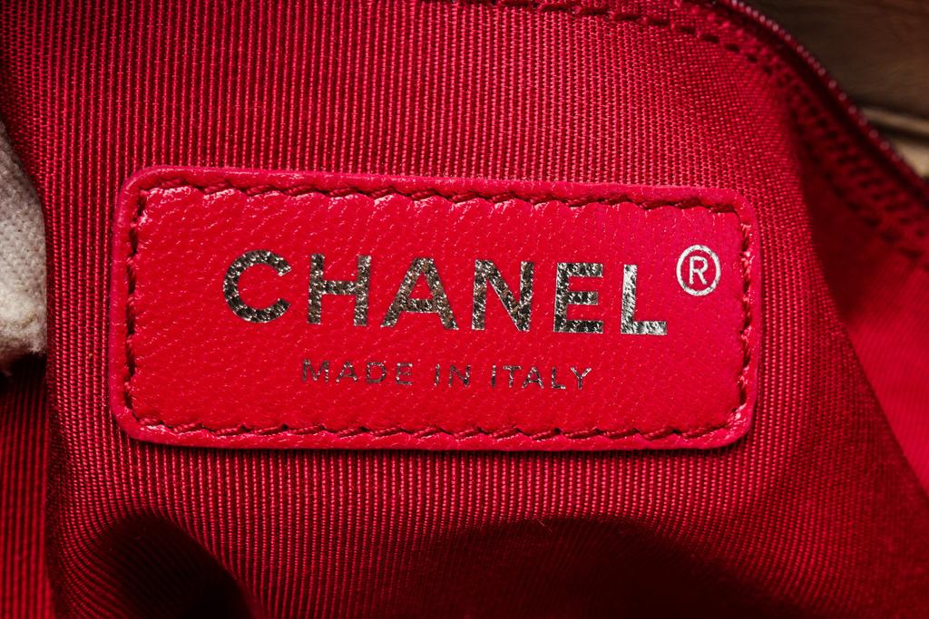 Chanel Cream Black Leather Gabrielle Tote Bag商品第5张图片规格展示