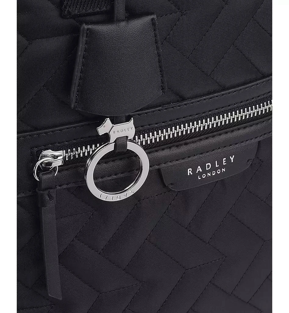 商品Radley|Women's Finsbury Park Quilt Medium   Ziptop Backpack,价格¥1483,第4张图片详细描述