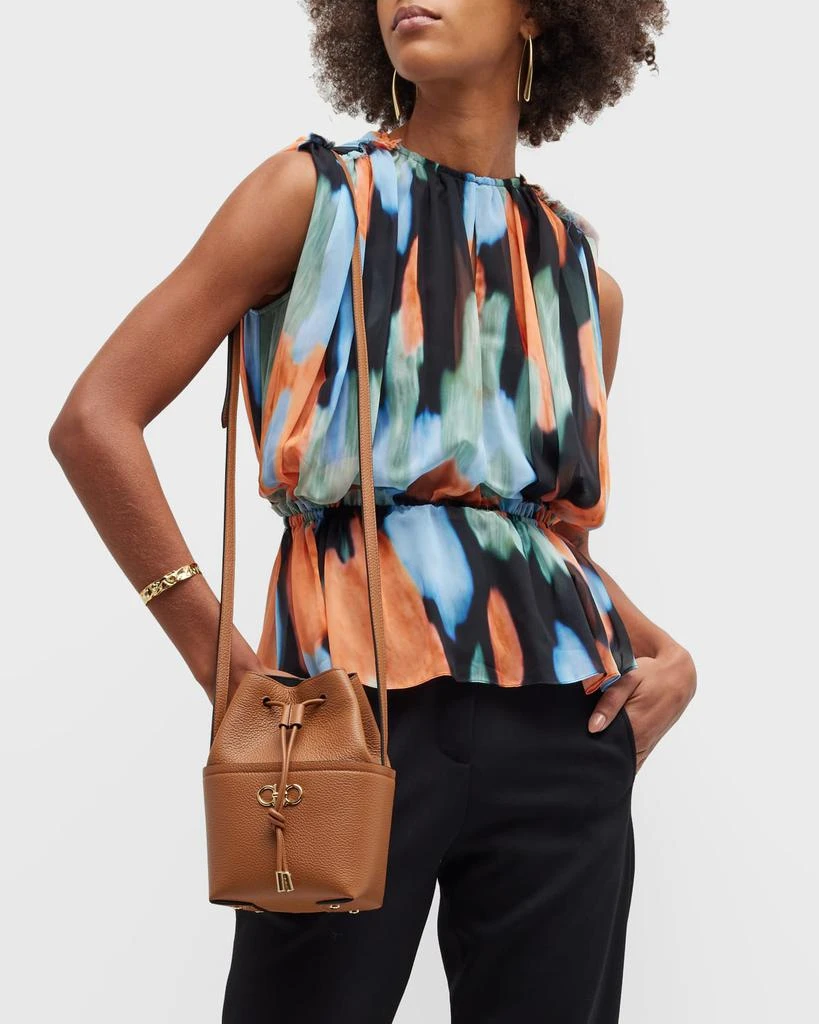 商品Salvatore Ferragamo|Gancini Mini Drawstring Leather Bucket Bag,价格¥5332,第4张图片详细描述