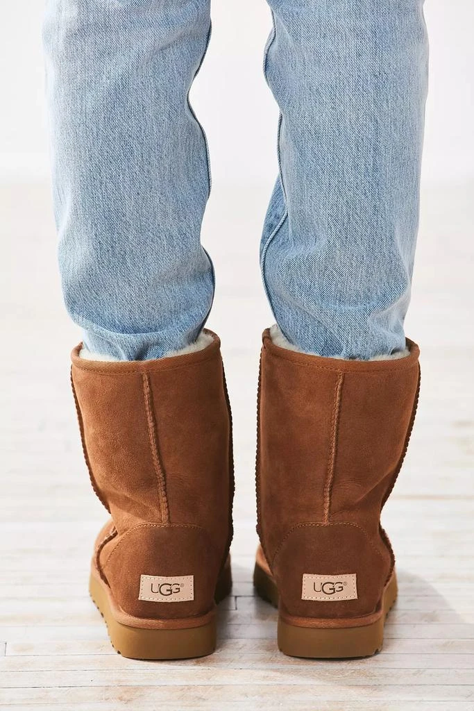 商品UGG|UGG 经典款中长款靴,价格¥1479,第5张图片详细描述
