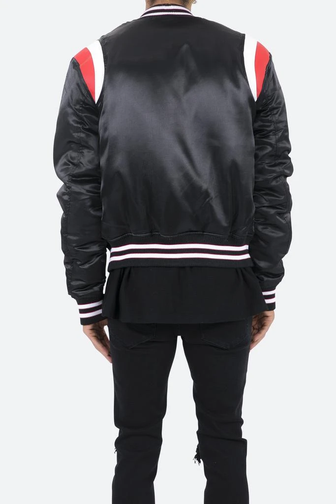 商品MNML|Teddy Bomber Jacket - Black/Red,价格¥332,第4张图片详细描述