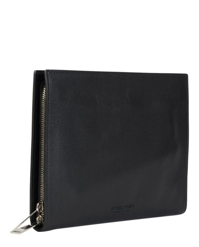 商品Bottega Veneta|Leather Embossed Pouch,价格¥1928,第2张图片详细描述